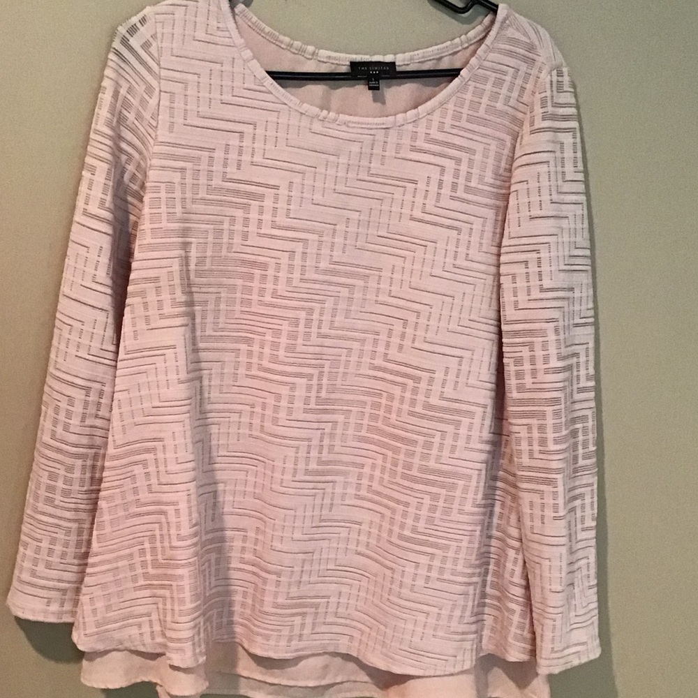 The limited blush top
